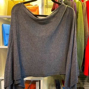 FRAAS Scarf Company short poncho.